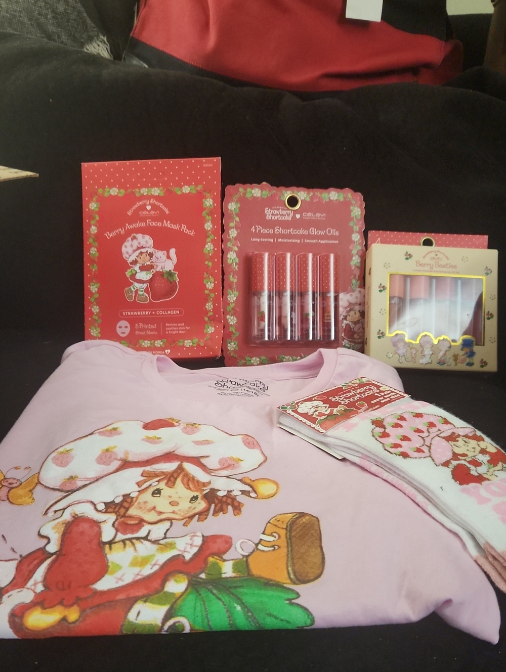 Strawberry Shortcake Shirt, 2 Lip Oil Set, 5 Pack Sheet Masks& 1 Pair Of Socks